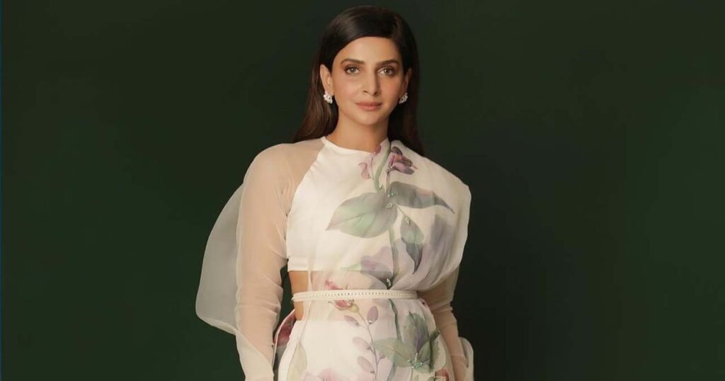 SABA QAMAR - Fakoa