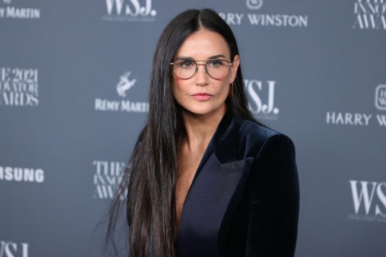 Demi Moore Height, Age, Affair, Husband, Children, Family, Biography